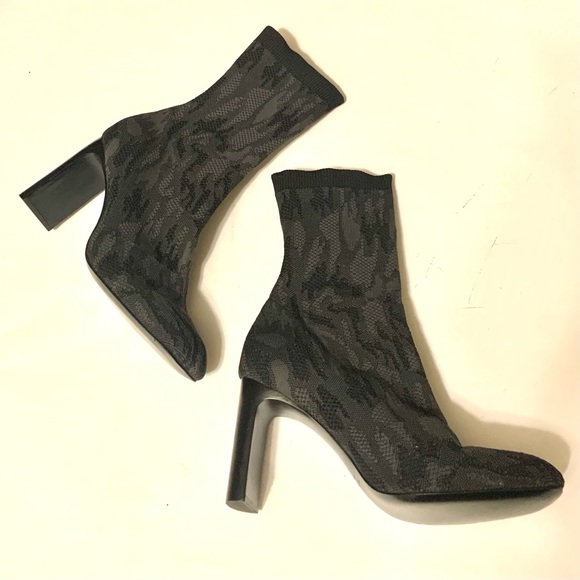 ♦️ Rag & Bone Stretch Fabric Sock Booties Dark Grey Camo like Print Size 40 - Picture 4 of 12